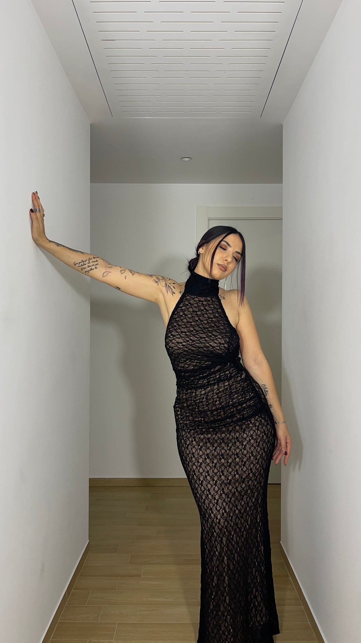 Abito lungo in pizzo elegante