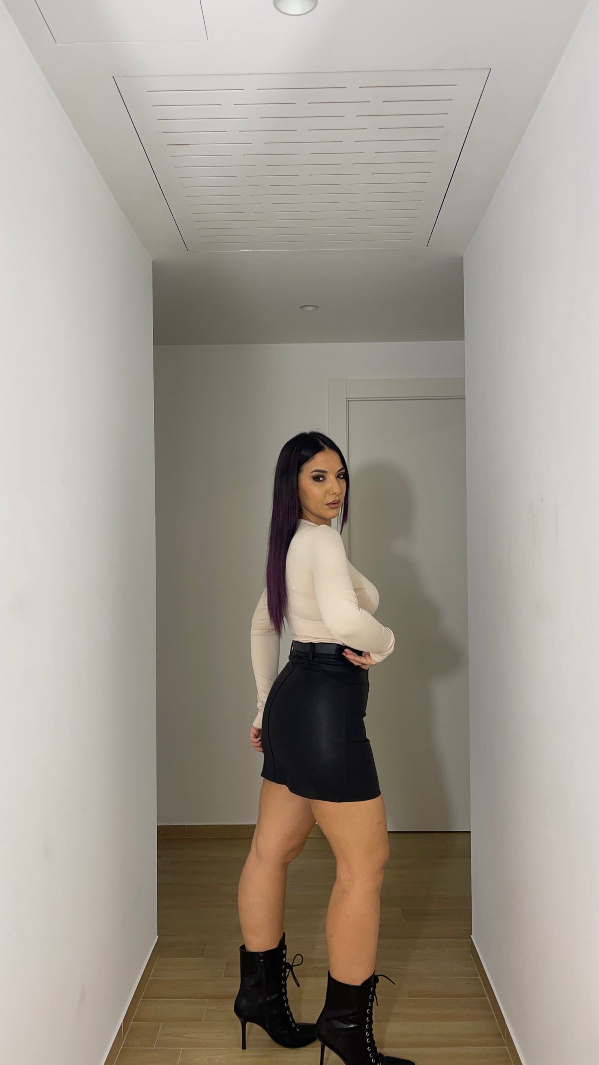 Gonna elastica con pantaloncini