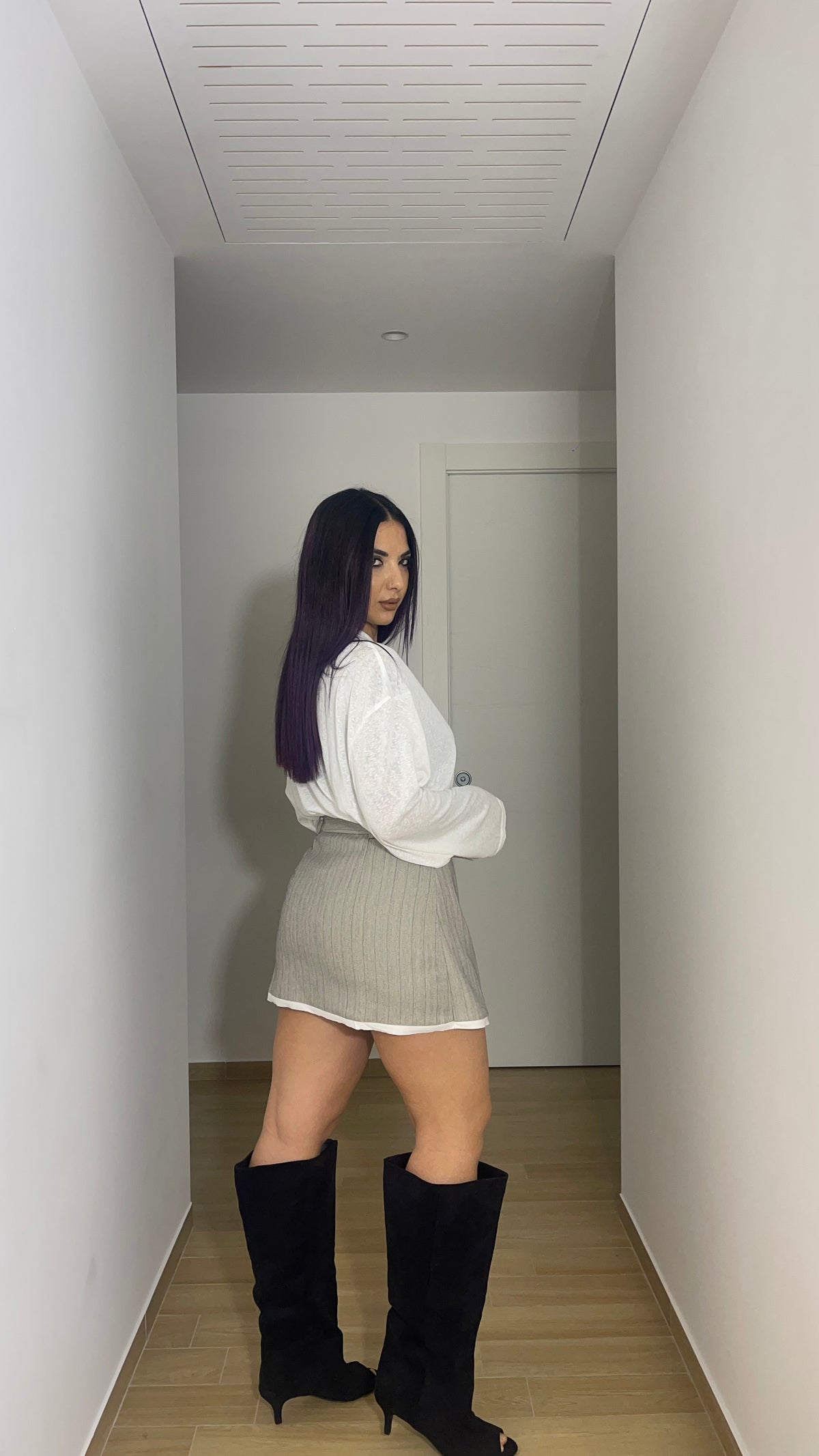 Gonna gessata grigia